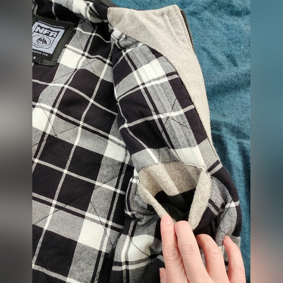 Wrangler Wool, Cotton & Leather Vest, 2018 NFR Las Vegas PRCA Gray Vest, Size S - Picture 9 of 16